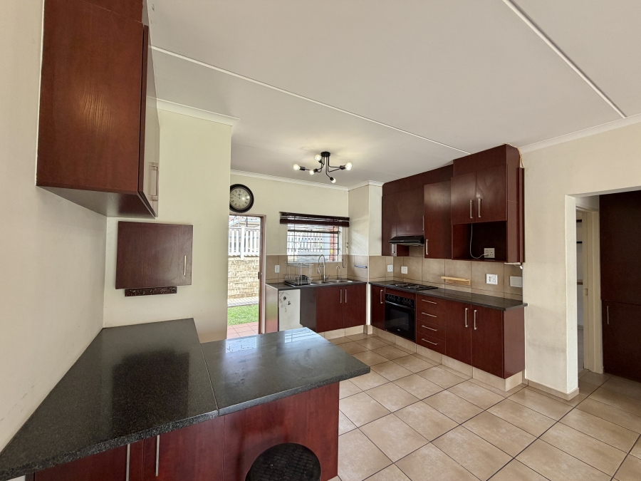 2 Bedroom Property for Sale in Barbeque Downs Gauteng