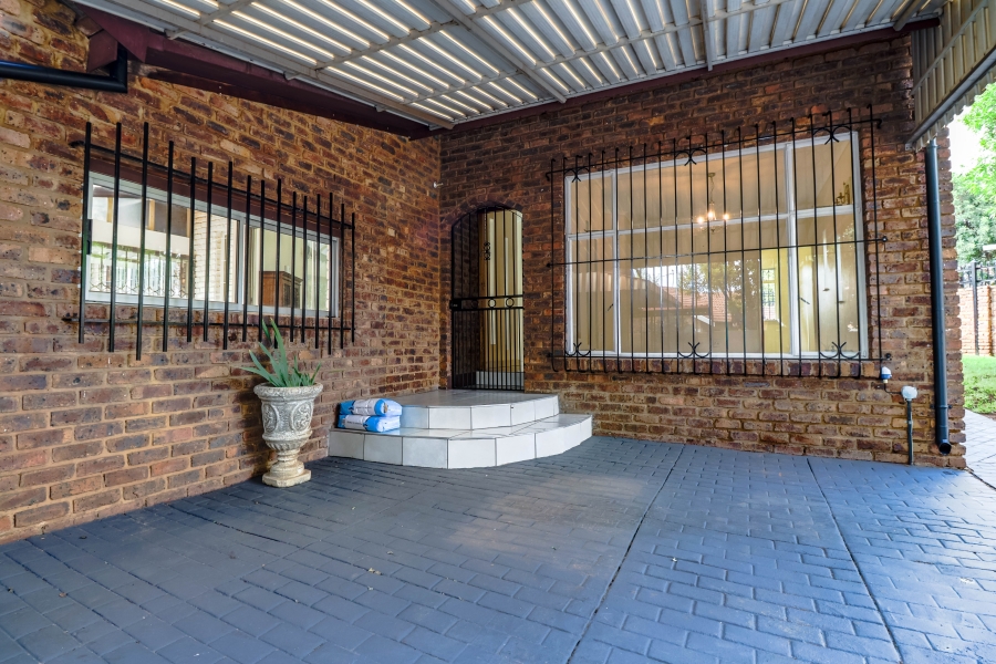 3 Bedroom Property for Sale in Wierda Park Gauteng