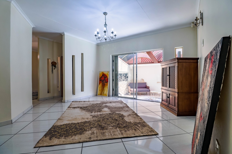 3 Bedroom Property for Sale in Wierda Park Gauteng