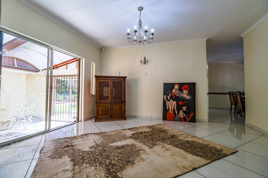 3 Bedroom Property for Sale in Wierda Park Gauteng