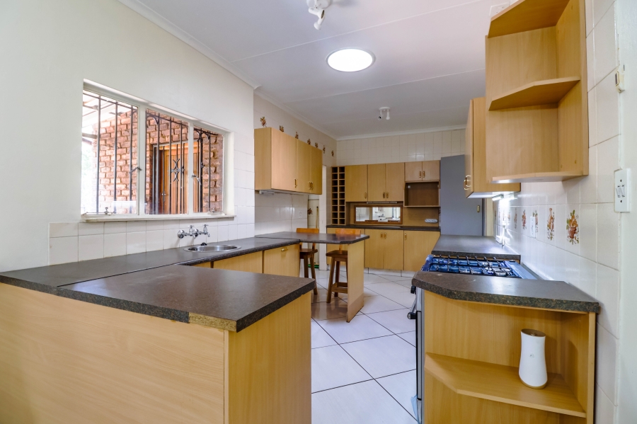 3 Bedroom Property for Sale in Wierda Park Gauteng