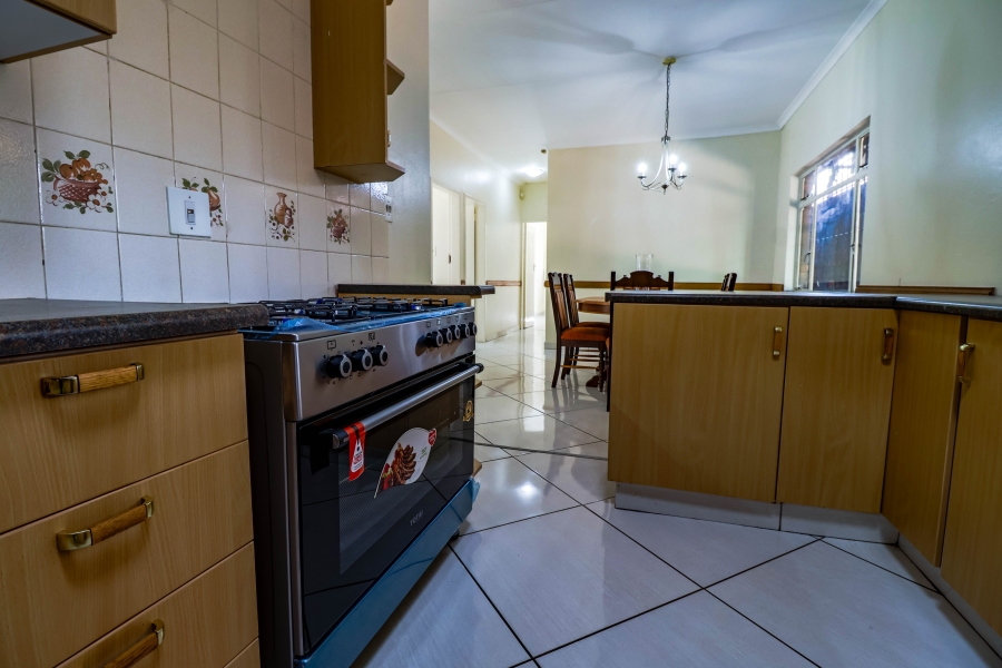 3 Bedroom Property for Sale in Wierda Park Gauteng