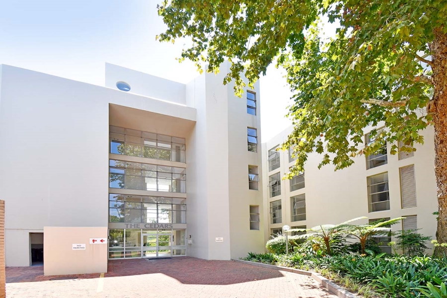 To Let 3 Bedroom Property for Rent in Sandhurst Gauteng