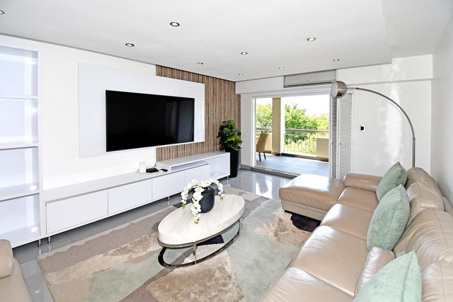 To Let 3 Bedroom Property for Rent in Sandhurst Gauteng