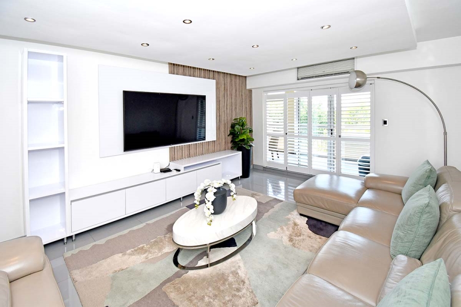 To Let 3 Bedroom Property for Rent in Sandhurst Gauteng