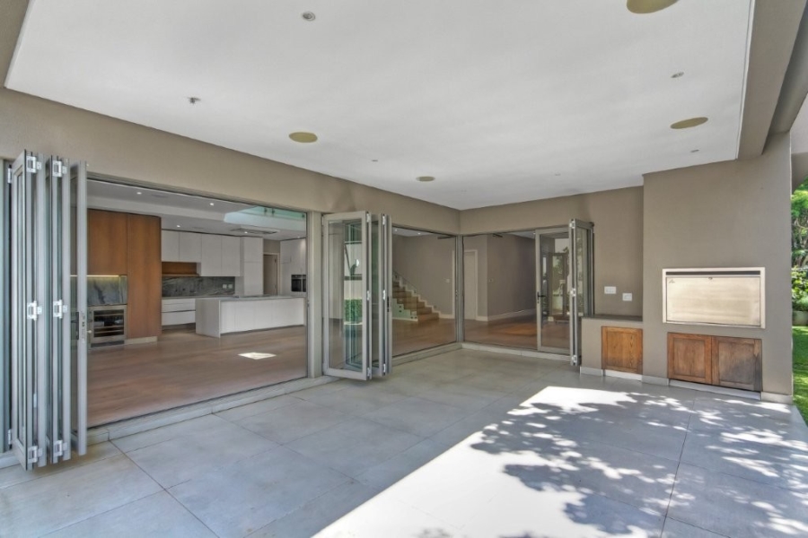 4 Bedroom Property for Sale in Sunset Acres Gauteng