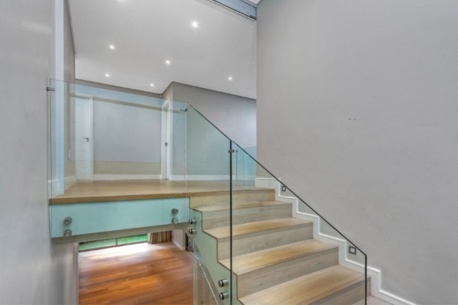 4 Bedroom Property for Sale in Sunset Acres Gauteng