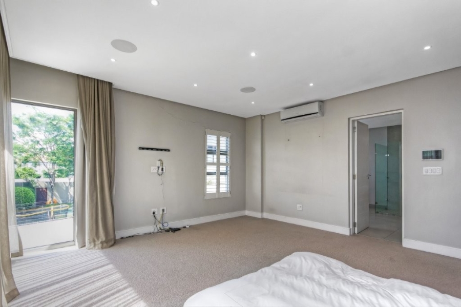 4 Bedroom Property for Sale in Sunset Acres Gauteng