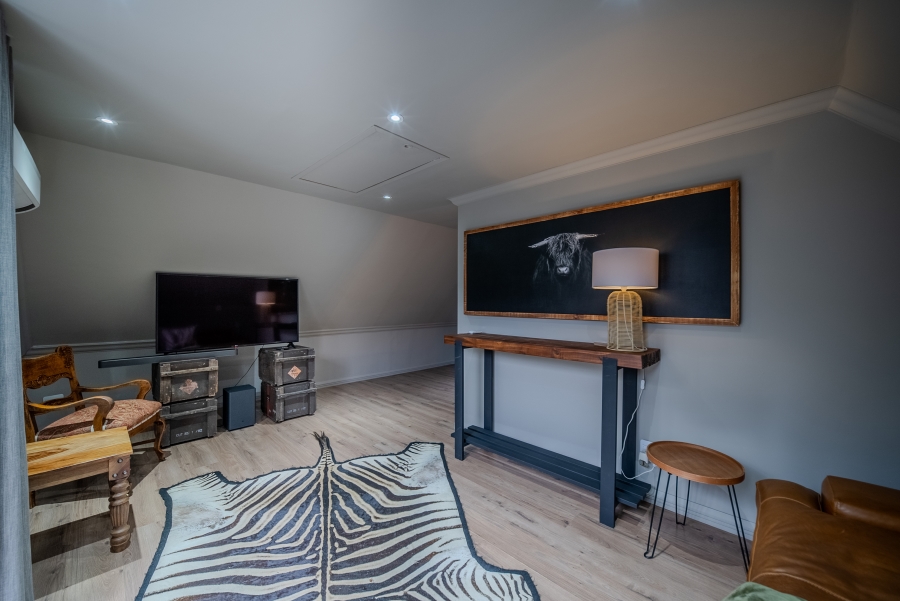 3 Bedroom Property for Sale in Faerie Glen Gauteng