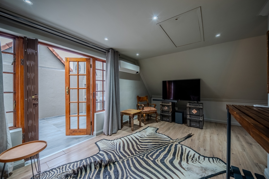 3 Bedroom Property for Sale in Faerie Glen Gauteng