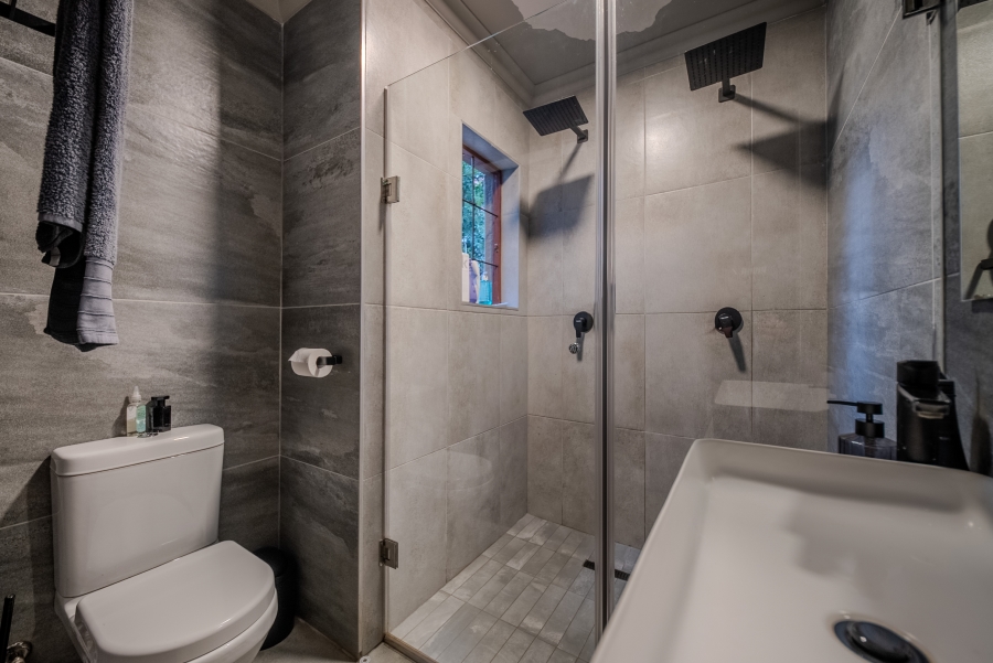 3 Bedroom Property for Sale in Faerie Glen Gauteng