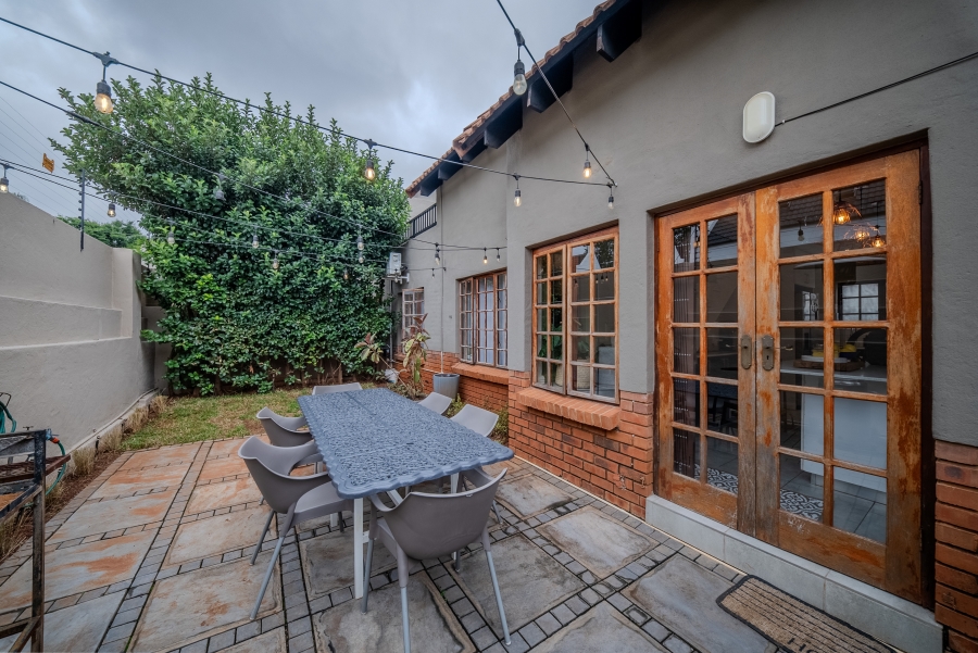 3 Bedroom Property for Sale in Faerie Glen Gauteng