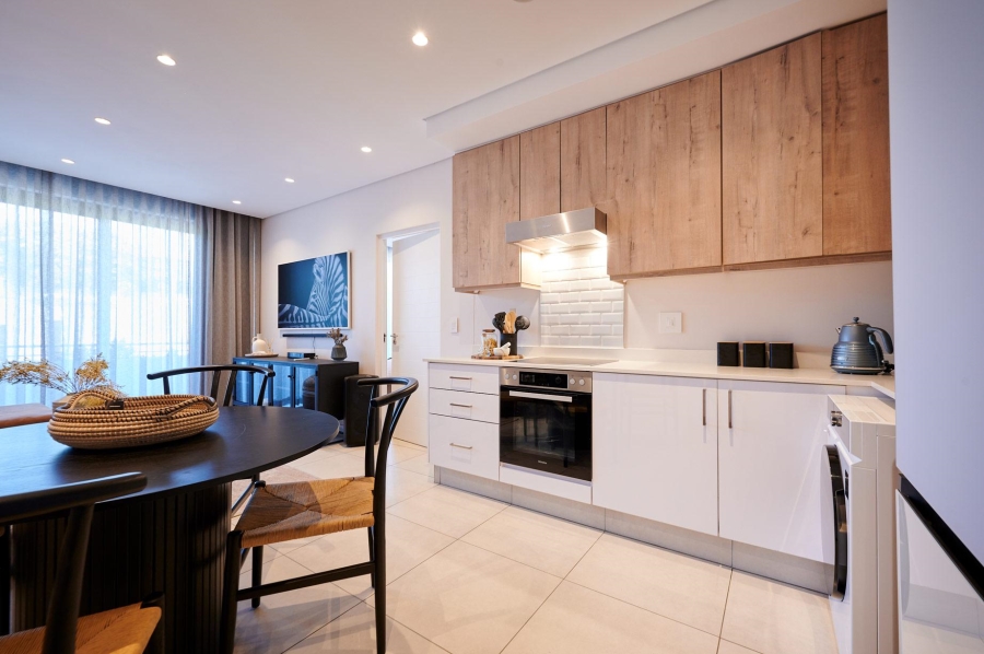 To Let 2 Bedroom Property for Rent in Hurlingham Gauteng