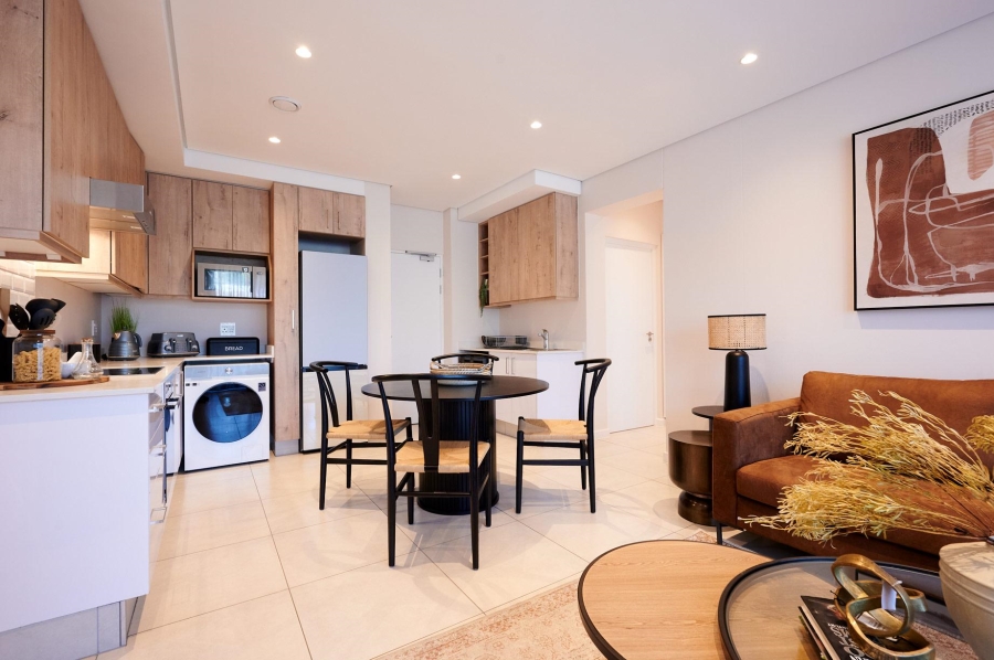 To Let 2 Bedroom Property for Rent in Hurlingham Gauteng