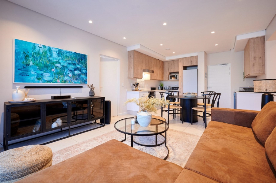 To Let 2 Bedroom Property for Rent in Hurlingham Gauteng