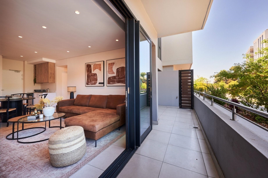 To Let 2 Bedroom Property for Rent in Hurlingham Gauteng