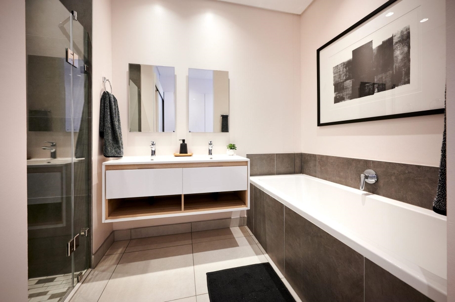 To Let 2 Bedroom Property for Rent in Hurlingham Gauteng