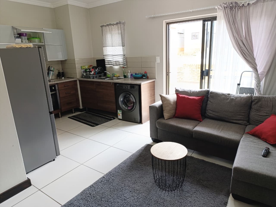 1 Bedroom Property for Sale in Halfway Gardens Gauteng