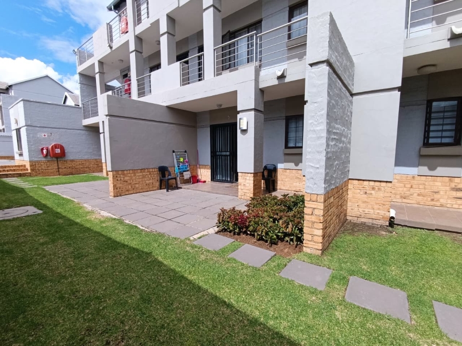 1 Bedroom Property for Sale in Halfway Gardens Gauteng