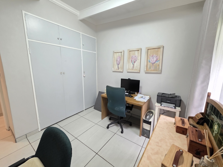 4 Bedroom Property for Sale in Moreleta Park Gauteng