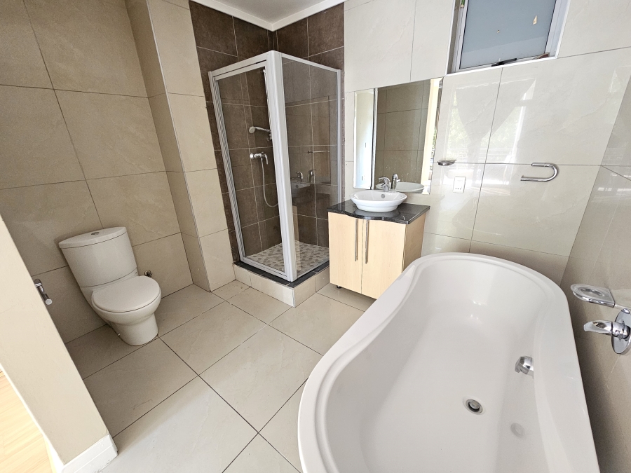 To Let 1 Bedroom Property for Rent in Sandown Gauteng