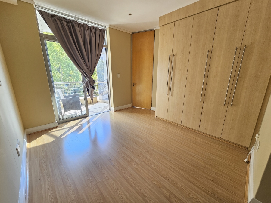 To Let 1 Bedroom Property for Rent in Sandown Gauteng