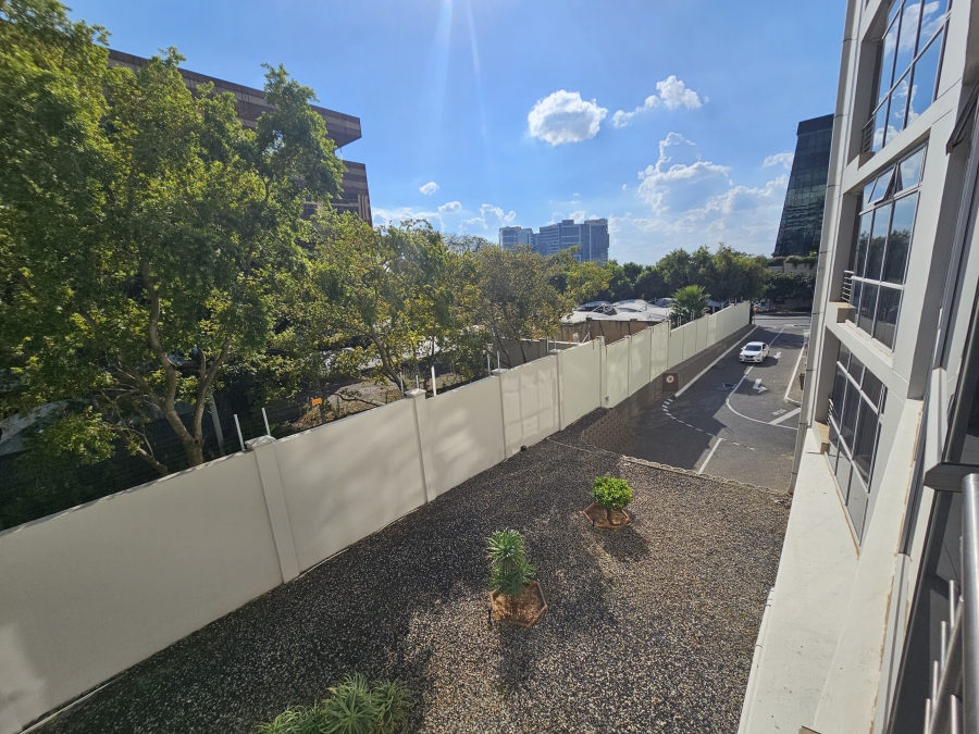 To Let 1 Bedroom Property for Rent in Sandown Gauteng