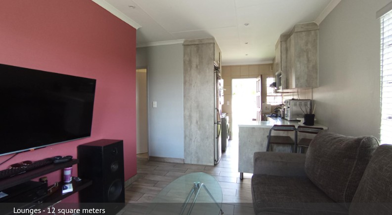 3 Bedroom Property for Sale in Clayville Gauteng