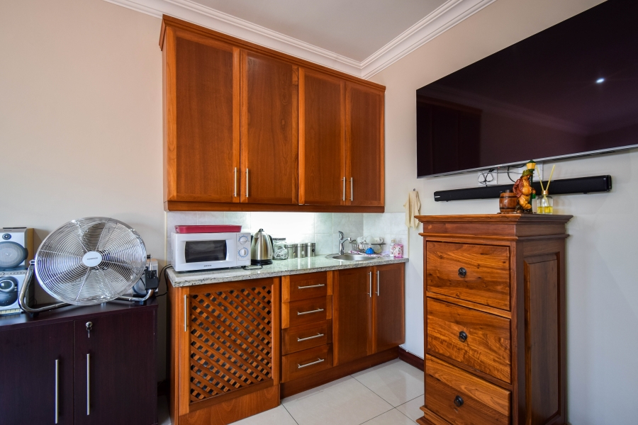 4 Bedroom Property for Sale in Midstream Estate Gauteng