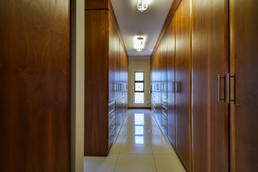 4 Bedroom Property for Sale in Midstream Estate Gauteng