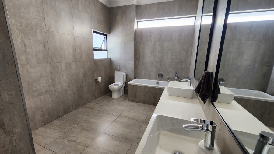 3 Bedroom Property for Sale in Olympus AH Gauteng