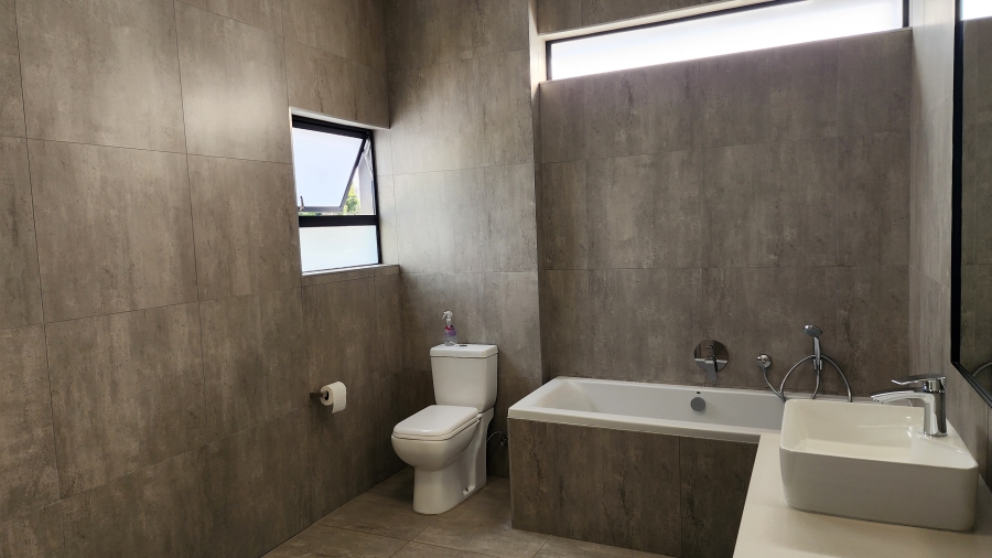 3 Bedroom Property for Sale in Olympus AH Gauteng