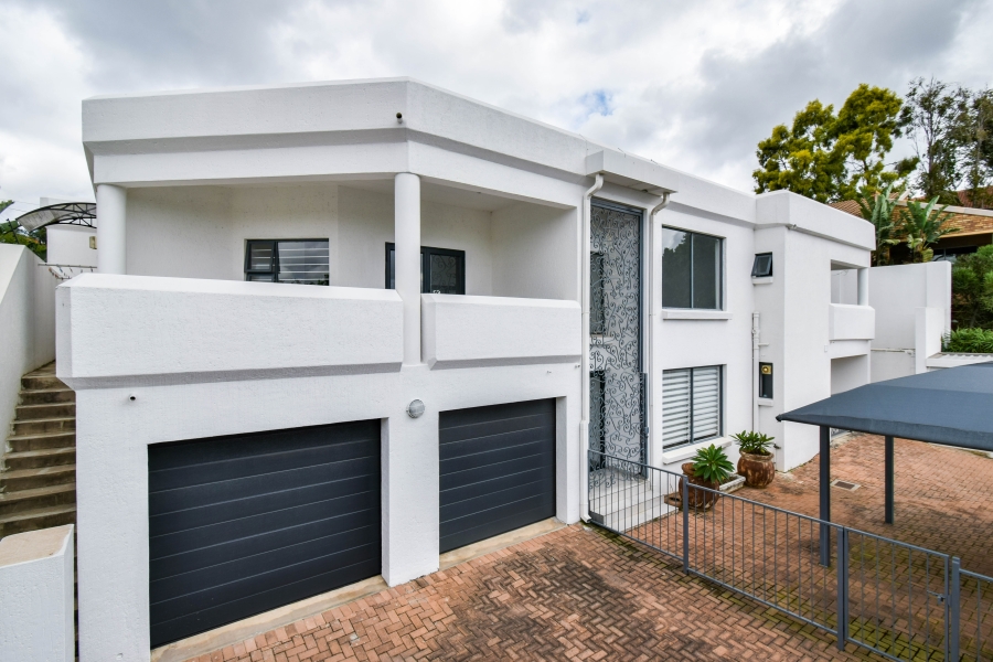 4 Bedroom Property for Sale in Moreleta Park Gauteng