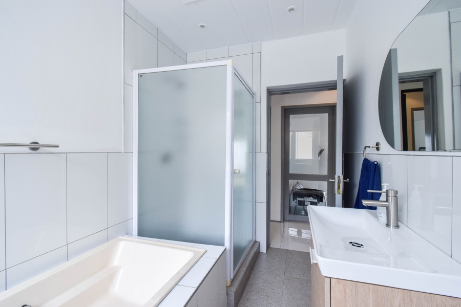 4 Bedroom Property for Sale in Moreleta Park Gauteng