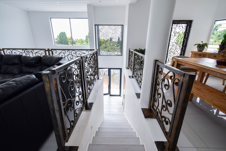 4 Bedroom Property for Sale in Moreleta Park Gauteng