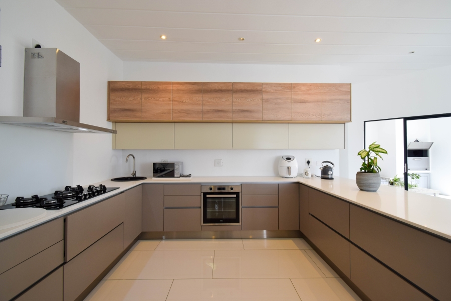 4 Bedroom Property for Sale in Moreleta Park Gauteng