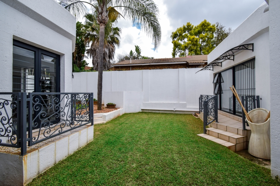 4 Bedroom Property for Sale in Moreleta Park Gauteng