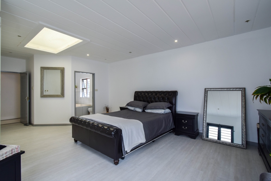 4 Bedroom Property for Sale in Moreleta Park Gauteng