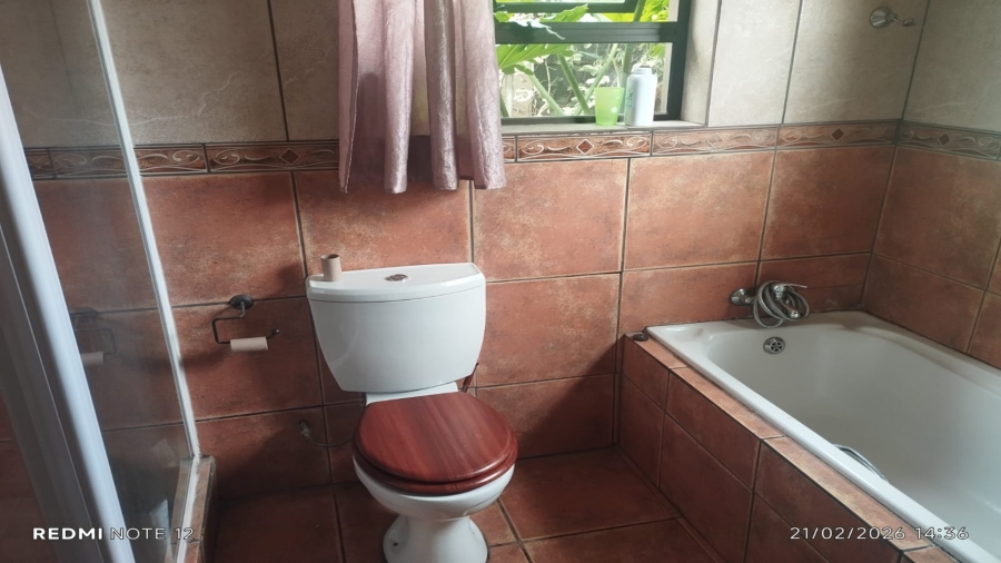 2 Bedroom Property for Sale in Theoville Gauteng