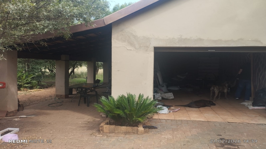 2 Bedroom Property for Sale in Theoville Gauteng