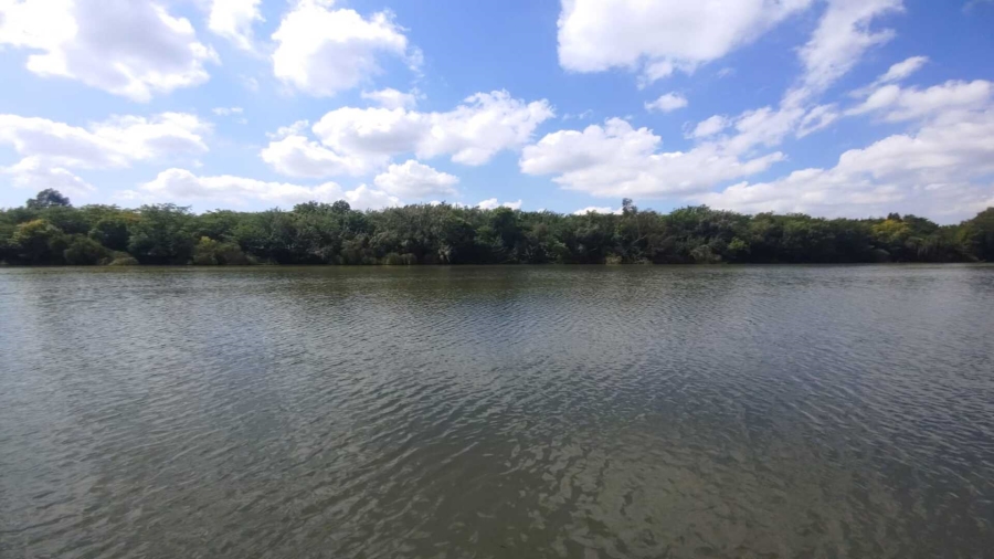 0 Bedroom Property for Sale in Peacehaven Gauteng