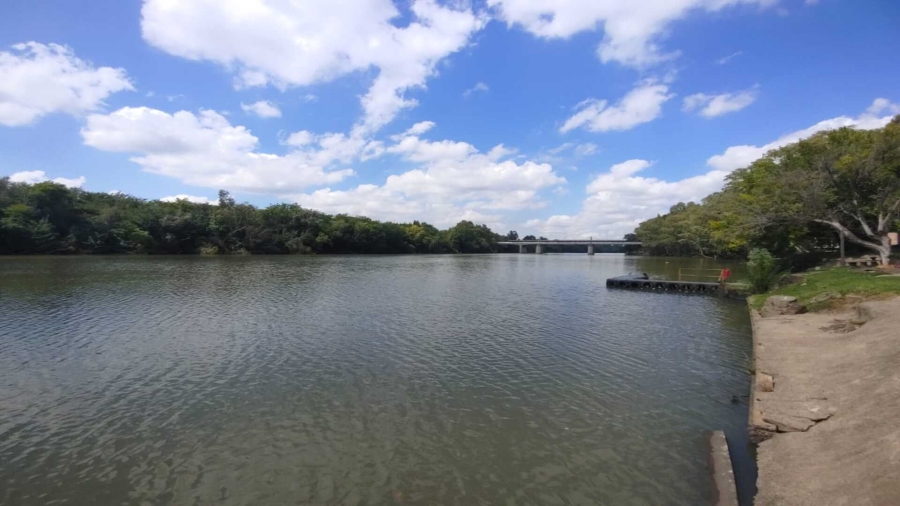 0 Bedroom Property for Sale in Peacehaven Gauteng