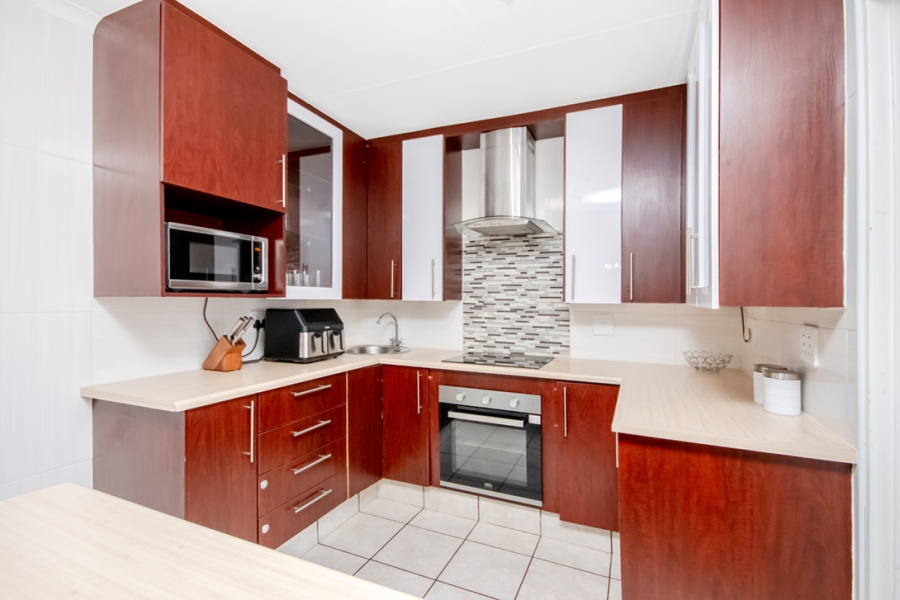 3 Bedroom Property for Sale in Wilgeheuwel Gauteng