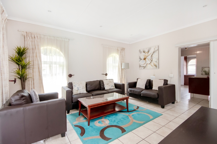 3 Bedroom Property for Sale in Wilgeheuwel Gauteng