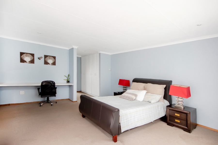 3 Bedroom Property for Sale in Wilgeheuwel Gauteng