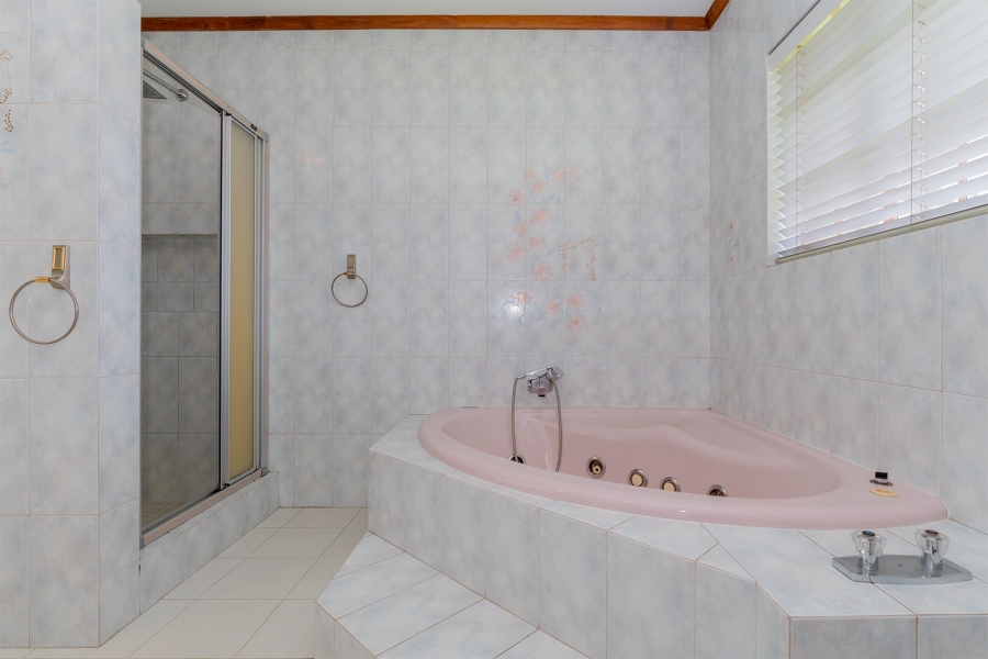 4 Bedroom Property for Sale in Bartlett Gauteng