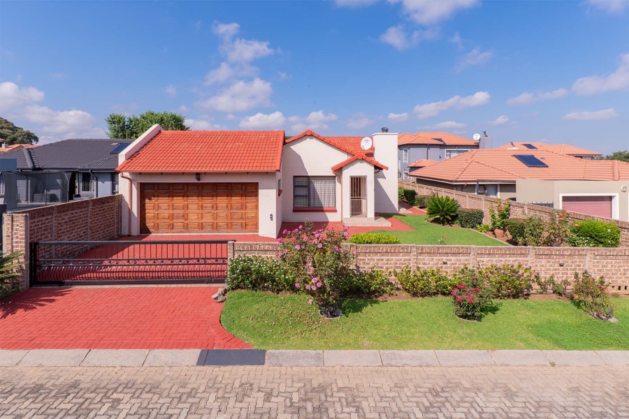 2 Bedroom Property for Sale in Parkrand Gauteng