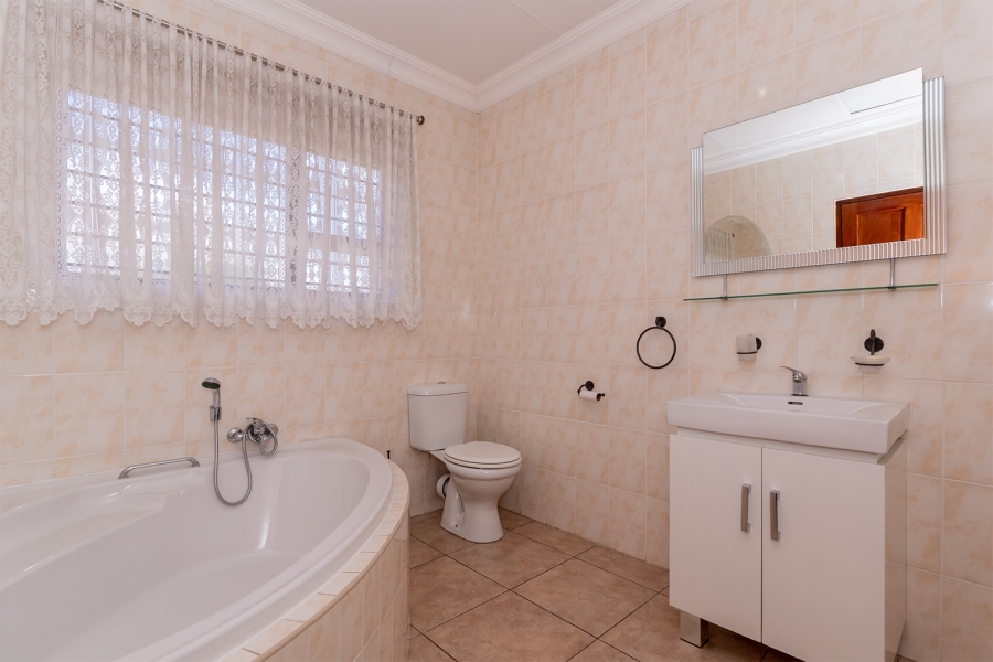 2 Bedroom Property for Sale in Parkrand Gauteng
