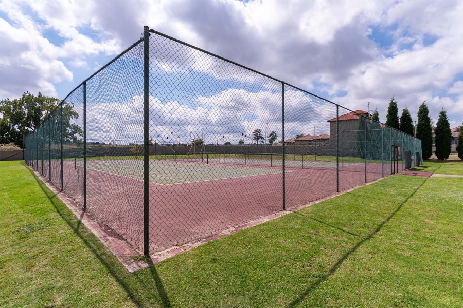 2 Bedroom Property for Sale in Parkrand Gauteng