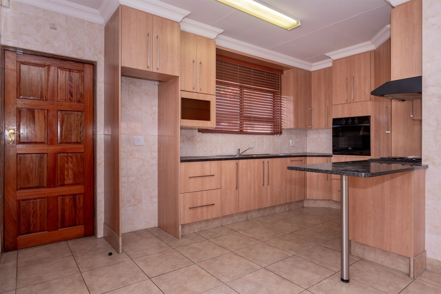 2 Bedroom Property for Sale in Parkrand Gauteng